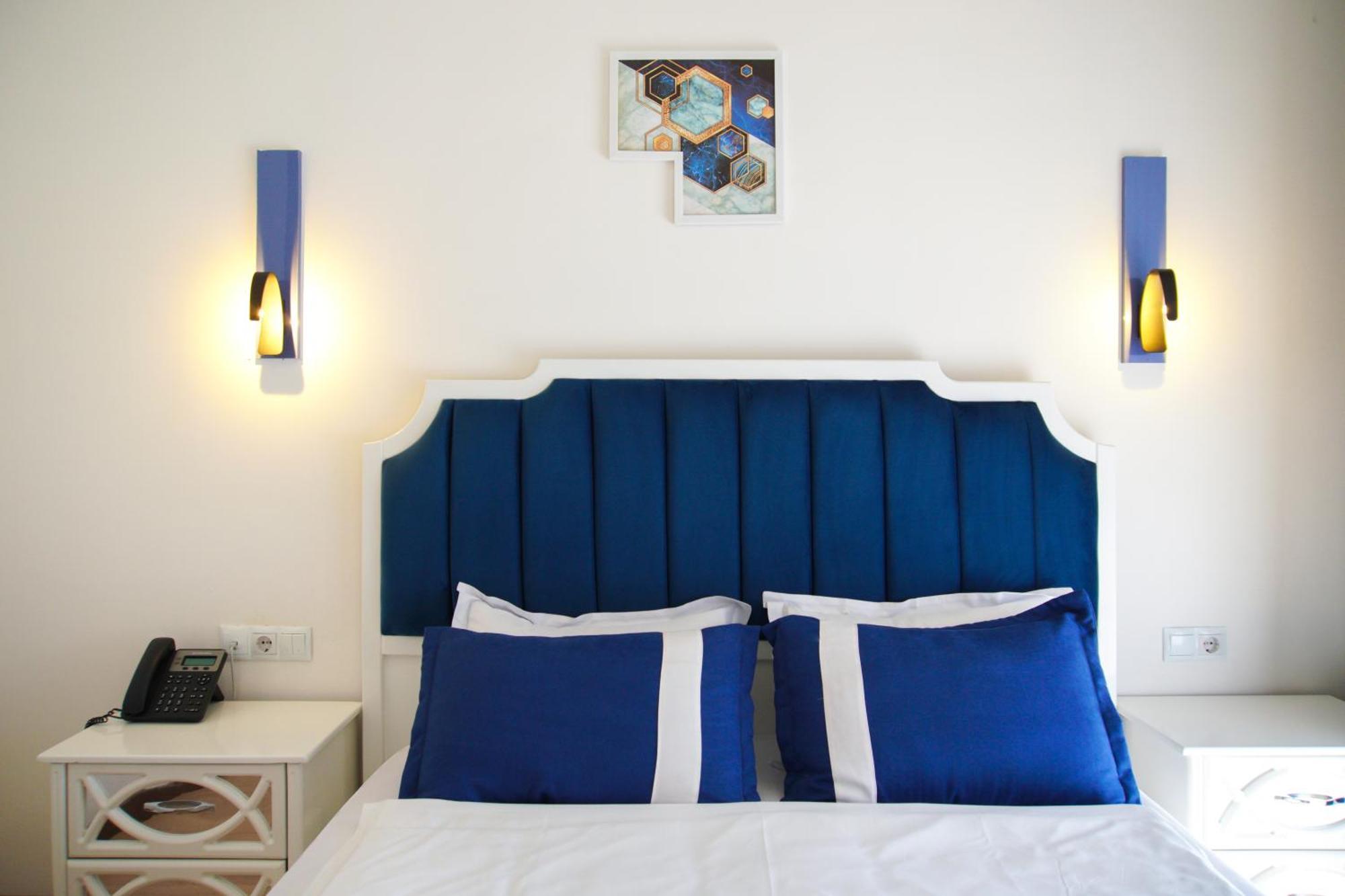 Luxin Hotel Tbilisi Ngoại thất bức ảnh